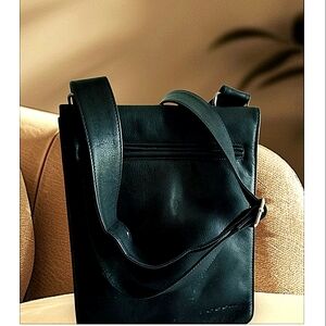 Vintage Fossil Black Leather Crossbody Messenger Bag